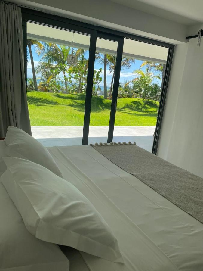 إيكاري Club De Mar Condo Hotel المظهر الخارجي الصورة